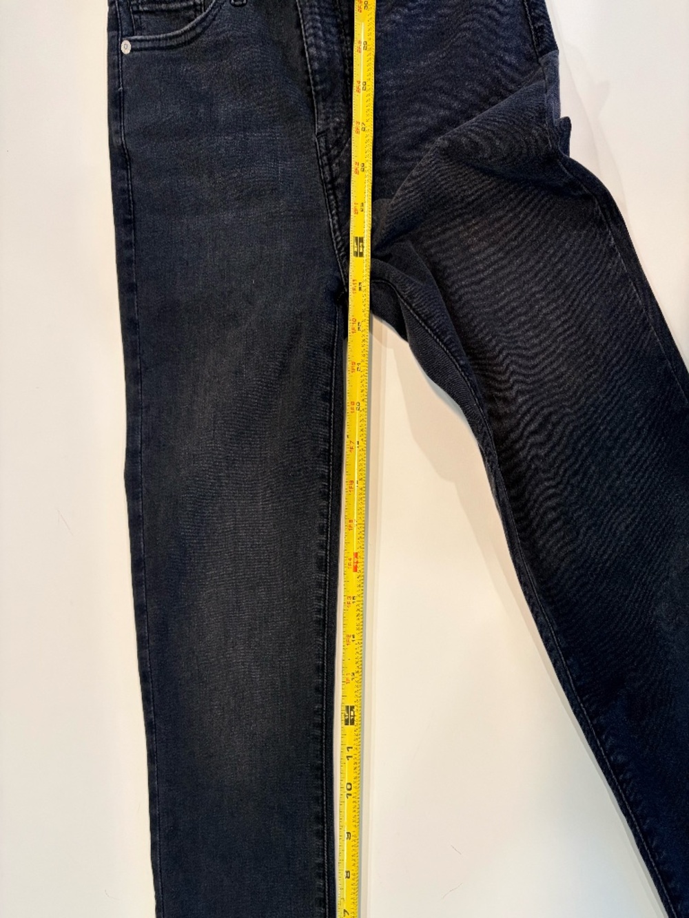 FRAME High Rise Straight Jeans 26 Broken Black Petite Altered 25" Inseam - Picture 6 of 6